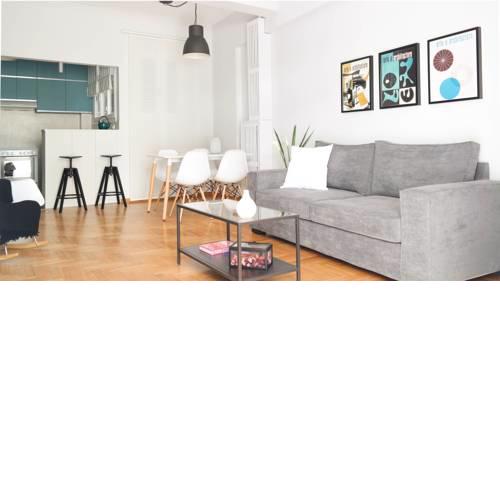 Modern Downtown Flat near the Acropolis by UPSTREET