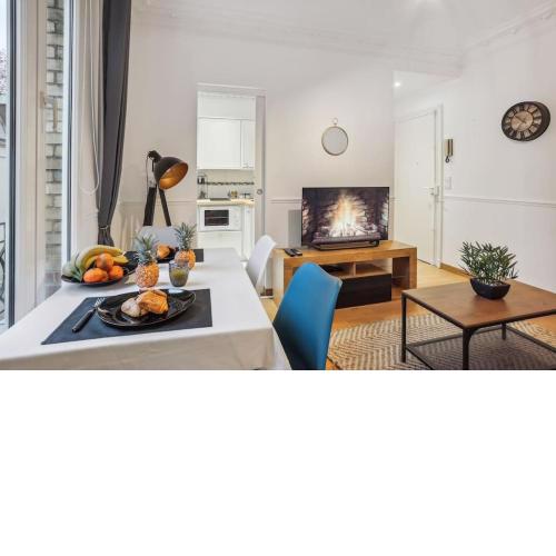 Modern flat in Paris - Heart of XVIème