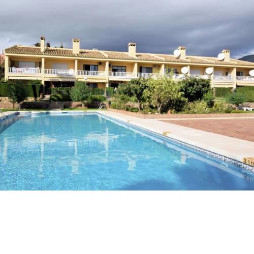 Modern Holiday Home in Benalmádena with Pool