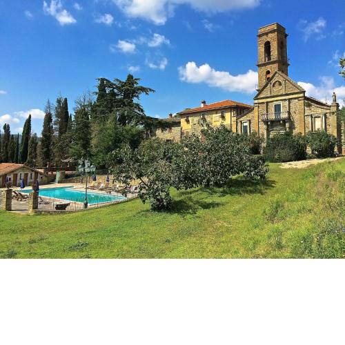 Modern Holiday Home in Ciggiano Italy with Private Pool