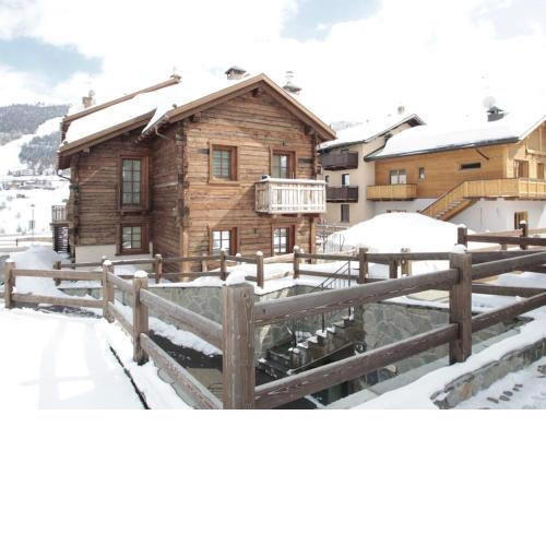 Modern Holiday Home in Livigno Italy near Ski Area