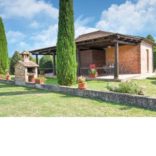 Modern Holiday Home in Montepulciano with Pool