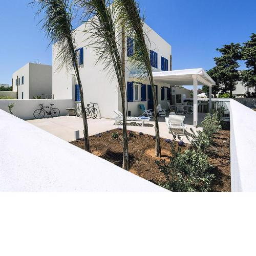 Modern Holiday Home in San Vito Lo Capo with Roof Terrace