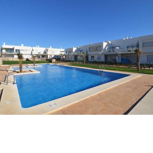 Modern Holiday Home with Swimming Pool in Orihuela