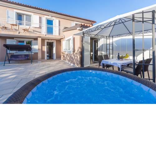 Modern house with jacuzzi