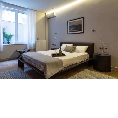 Modern Kolonaki Apartment