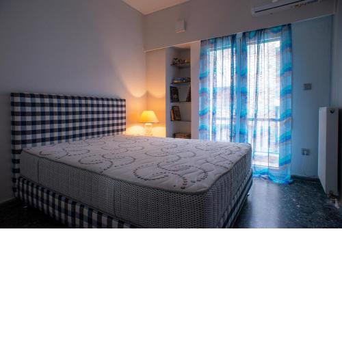 Modern-Lux Central 1 Bedroom Condo