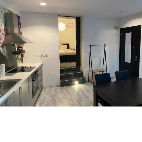 Modern stylish flat in the center of old town near beach