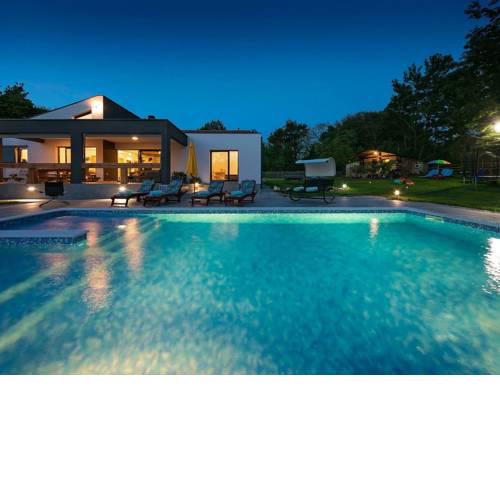 Modern Villa in Labin with Swimming Pool