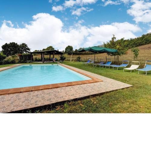 Modern Villa in Radicofani with Pool