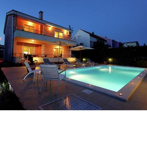 Modern Villa in Zadar with Private Swimming Pool