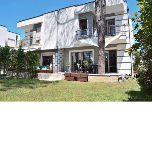 Modern Villas at Perla Resort