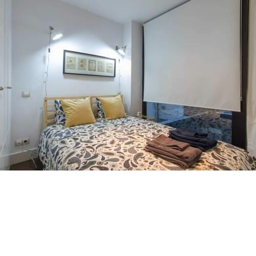 Moderno Apartamento en Malasaña Centro. SVFD by Batuecas