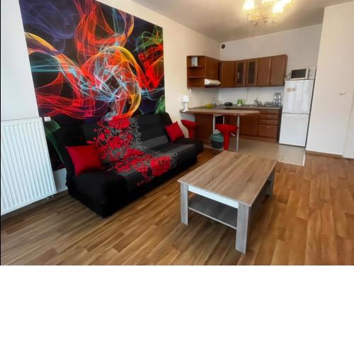 MONFas APARTMENT GARDEN CITY