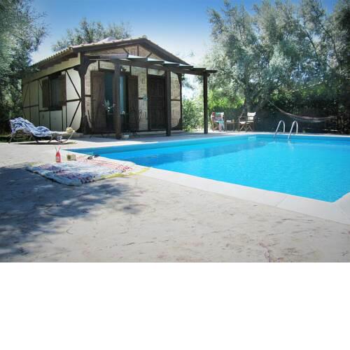 Monodentri Villas