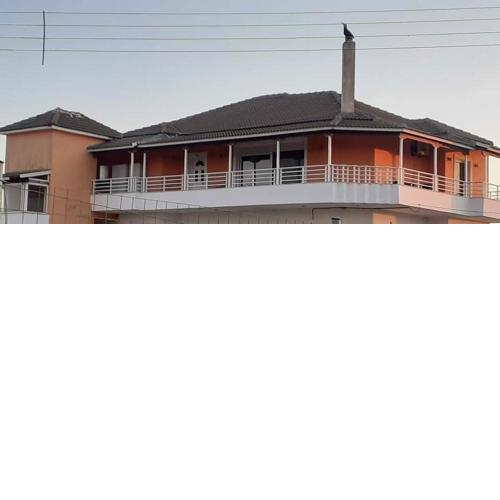 Monolithi Apartment