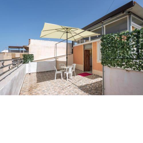 Monolocale Con Terrazzo