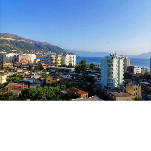 Monolocale Vlore con terrazza vista mare
