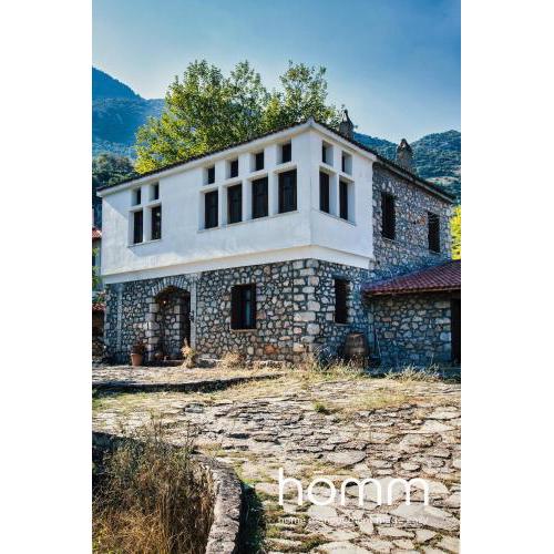 Mont Parnasse Traditional homm in Lilea 10ppl
