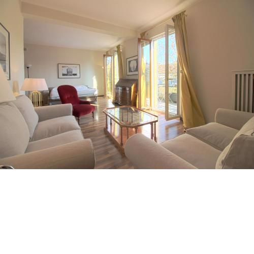 Montenapoleone - Sant Andrea Charme PentHouse