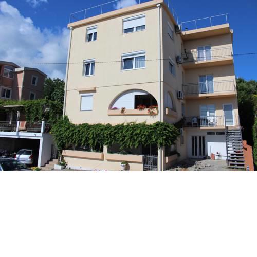 Montenegrina Apartment