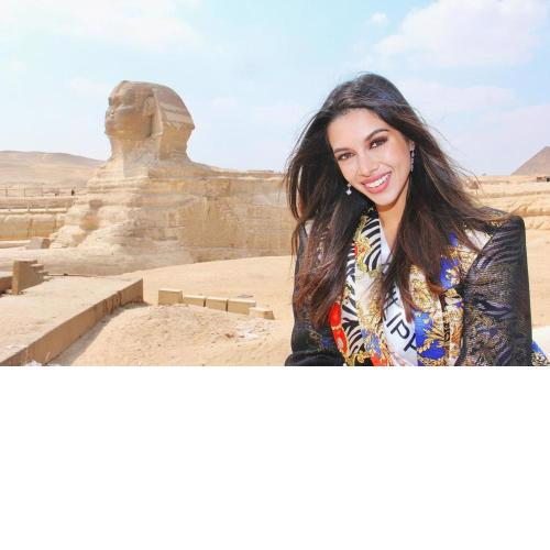 Month Pyramids Hotel