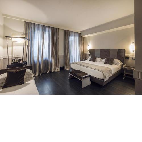 Mood Suites Tritone