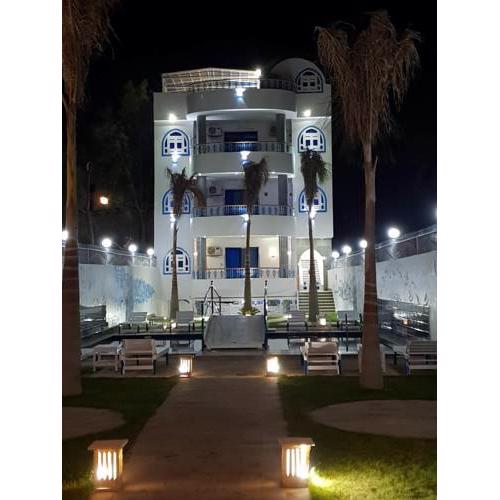 Moon Valley Apartments