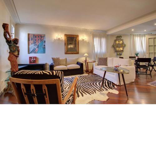 MOOR'S TERRACE San Marco, rooftop for refined couples