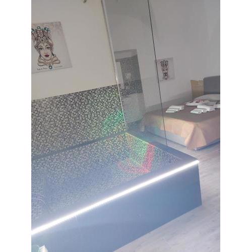 Moro rooms