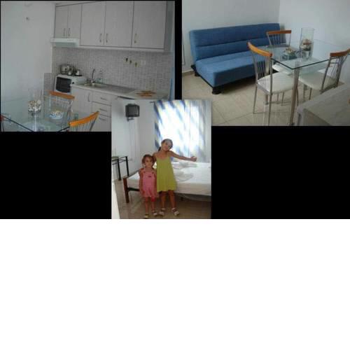 moschoula studios plaka