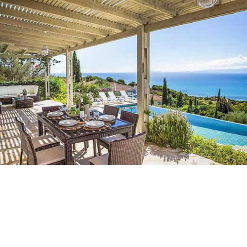 Mounda Beach Villa