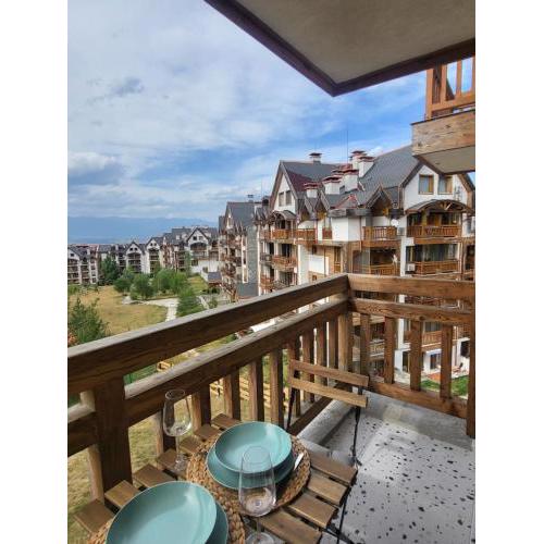 Mountain View Cozy Apt in Bansko!