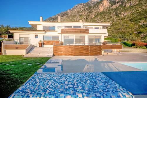 Mousga Villa Sleeps 10 with Pool and Air Con