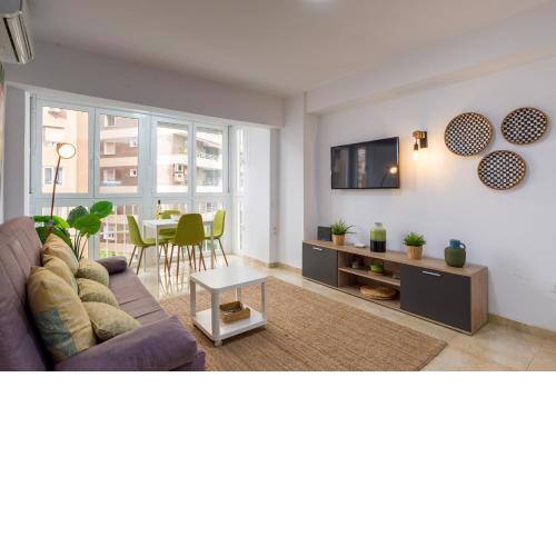 MP5-Just Renovated Apartment Right on the Beach