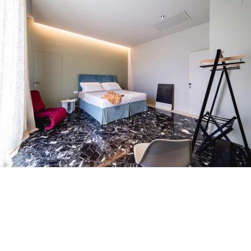 M+T GUESTROOMS Architecture + Journeys