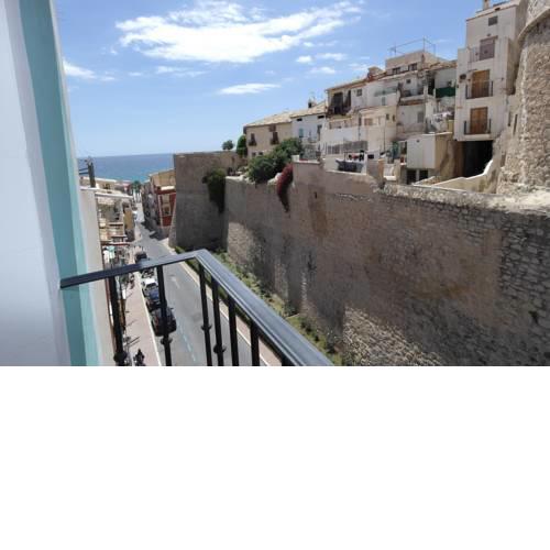 MU, Apartamento situada en la muralla del Casco Histórico