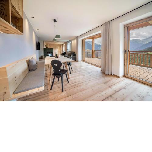 Mucher Veit New Opening