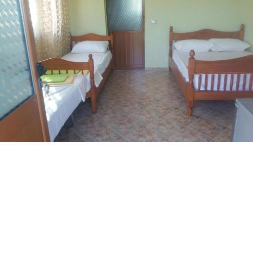 Mullaj Guest House