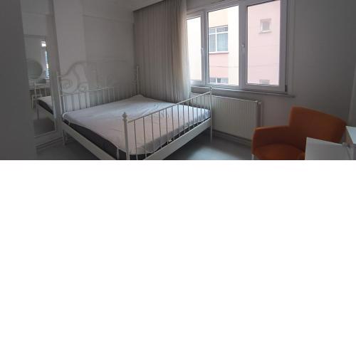 Mutlu Apart