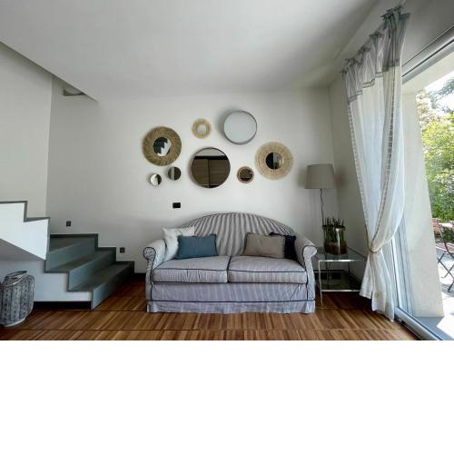 My humble house -Appartamento in villa con vista lago