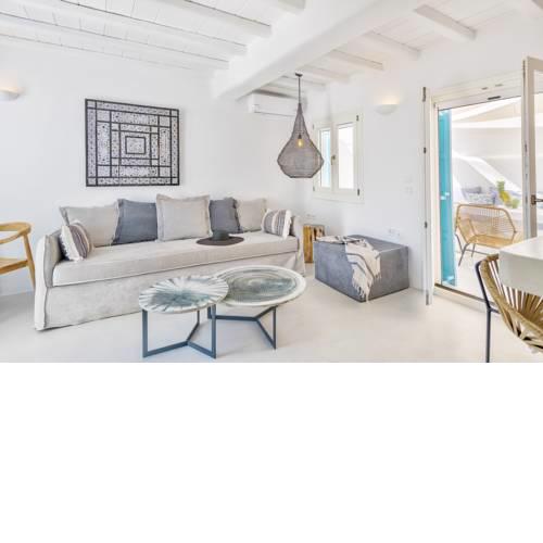 Mykonian Mews Luxury Suites