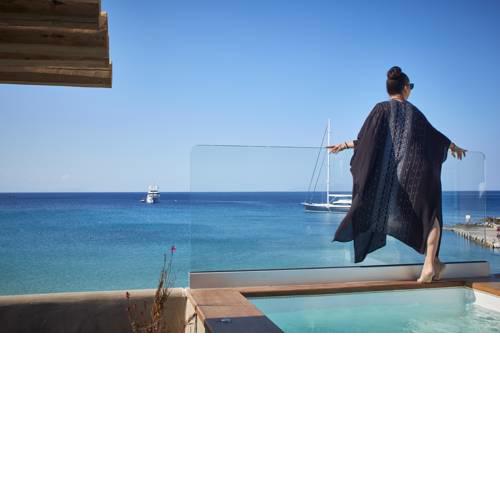 Mykonos Kosmoplaz Beach Resort Hotel