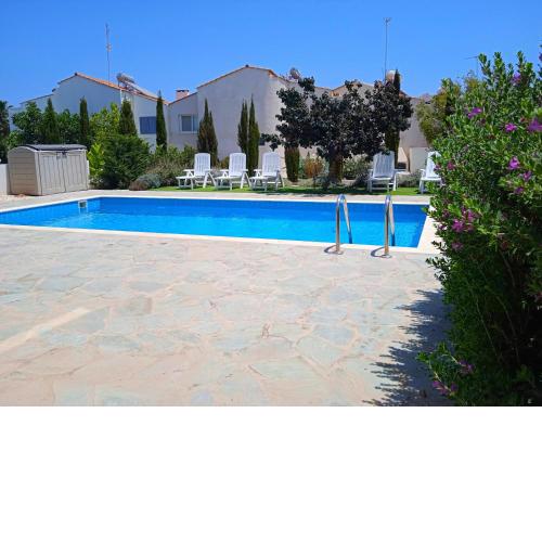 Mylos 2 Bedroom Villa (Sleeps 5) With Private Pool