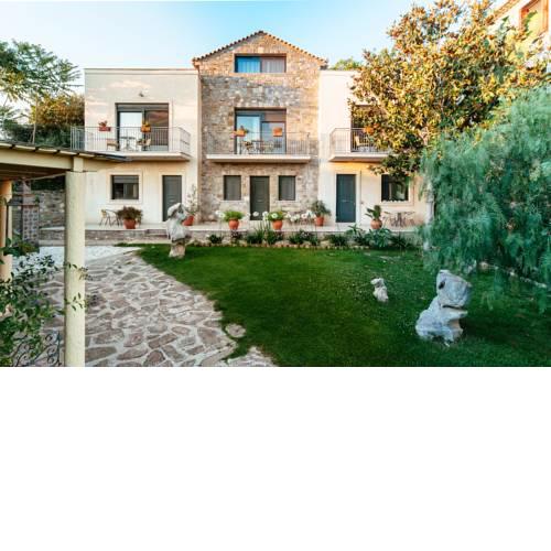 Mylos Apartments