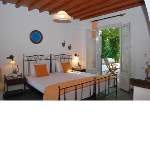 Myrto Bungalows