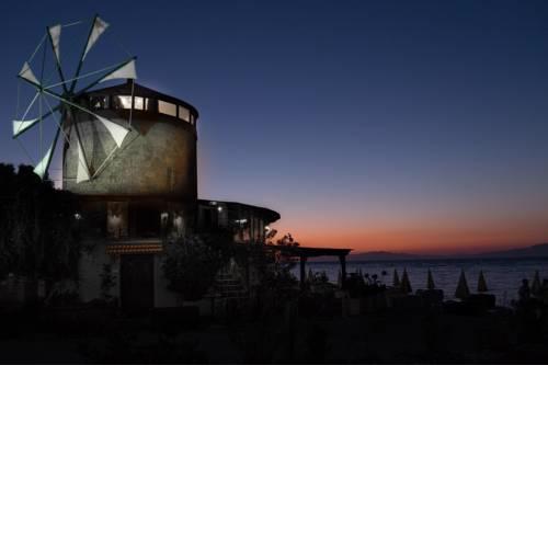 Mythica Tower Mill - Windmill Villa