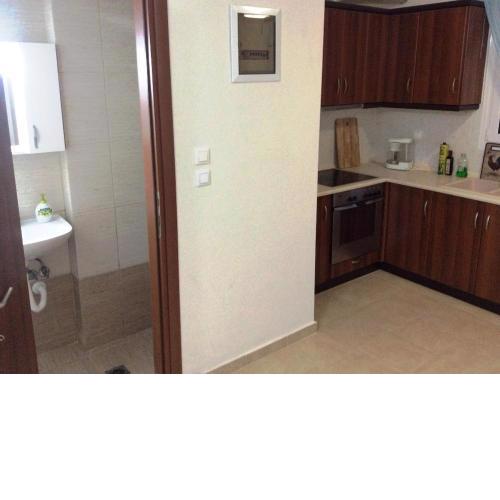 N2 house with yard and parking