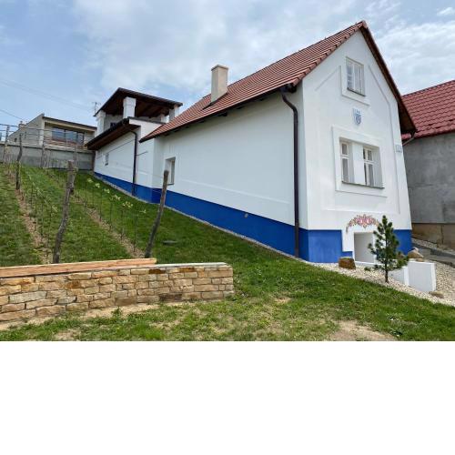 Nad Slováckým sklípkem