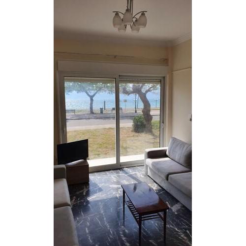 Nafpaktos Seaside Apartment